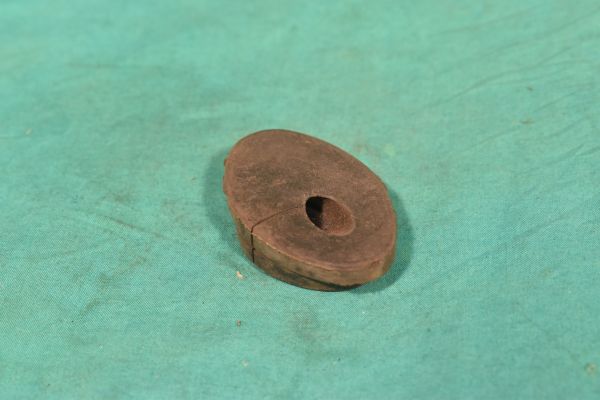Gummistopfen länglich,Fur Tacho Fiat X1/9