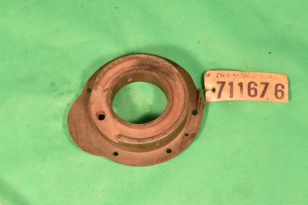 Lagerdeckel für Kurbelwelle 500C, 1100E