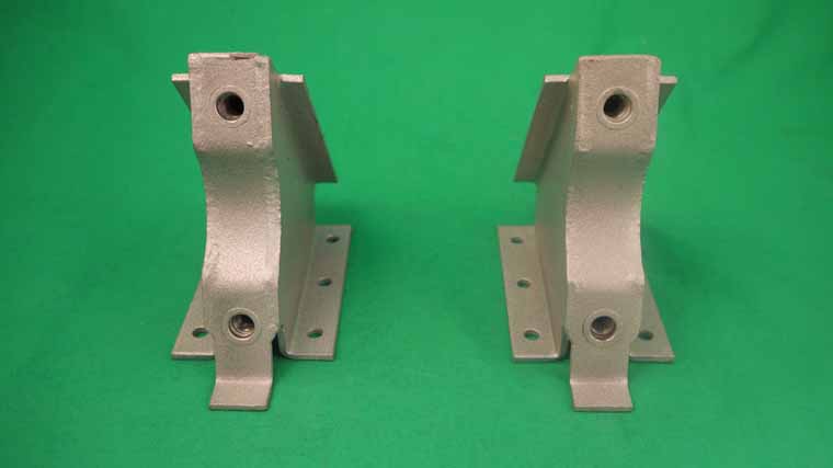 Paar Halter für Zahnstangenlenkung 126