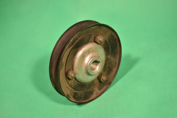 Riemenscheibe Wasserpumpe 600