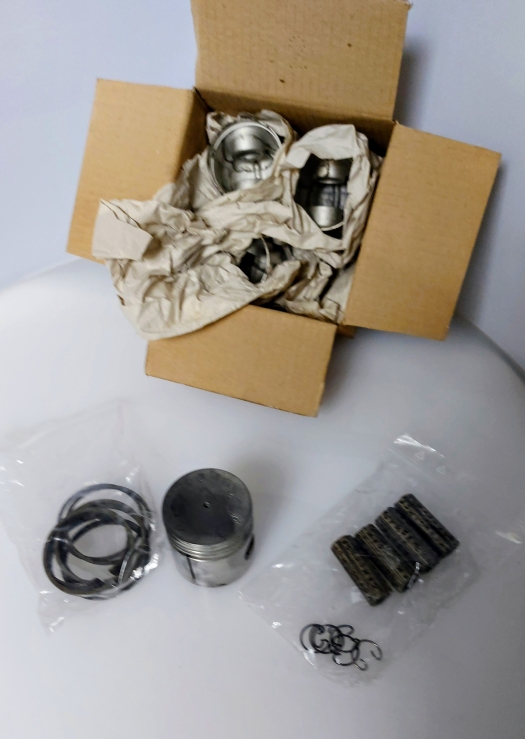 Satz Kolben Fiat 600 Serie 1/   60mm + 0.2