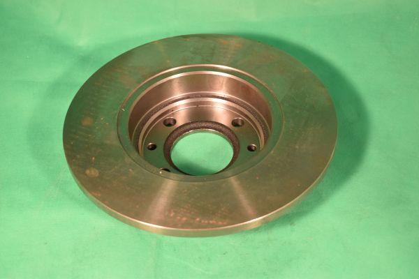 Bremsscheibe vorne 124DS 2. Serie