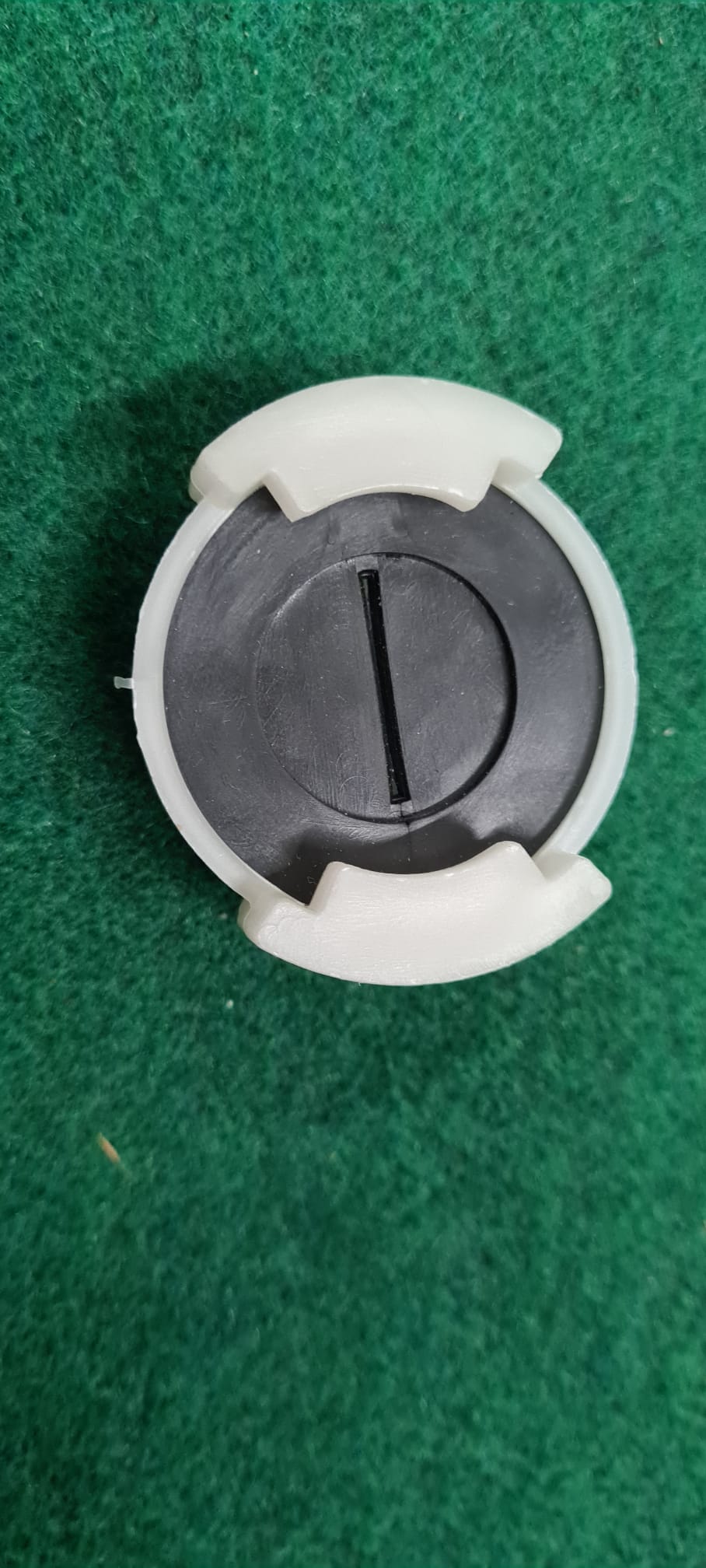 Deckel für Ausgleichsbehälter weis 124,127,128,131,850,X1/9,A112
