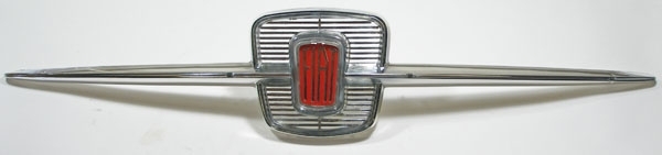 Emblem f .Frontschürze 600 D/E