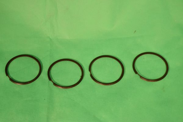 Kolbenringsatz 1100 0,6